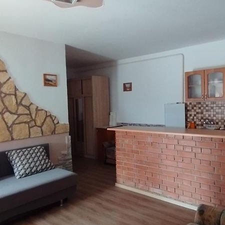 Rakoczi Vendeghaz Apartment Poroszlo Bagian luar foto